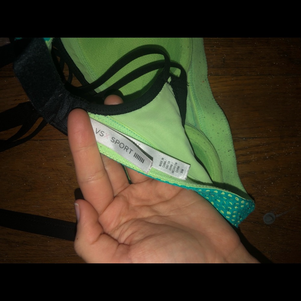 VSX sports bra